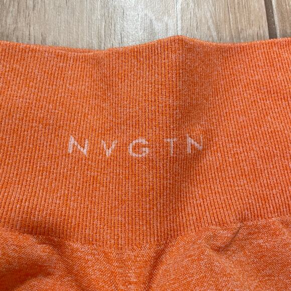 NVGTN Orange Seamless Scrunch Leggings Women’s Medium M High Waist Gym Yoga - Picture 5 of 9